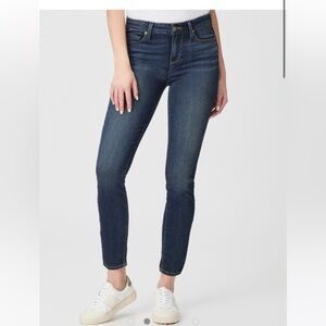 NWT! Paige Verdugo Crop Mid Rise Ultra Skinny Dark Wash Jeans. Size 32